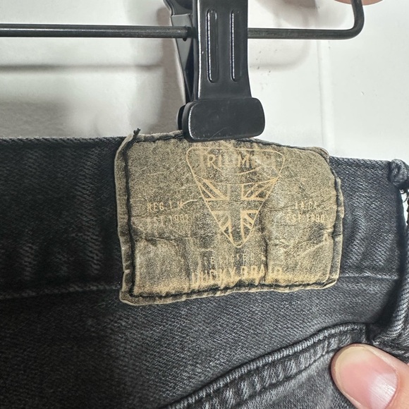 Lucky Brand Triumph Motorcycles 361 Vintage Straight Jeans - Picture 5 of 9